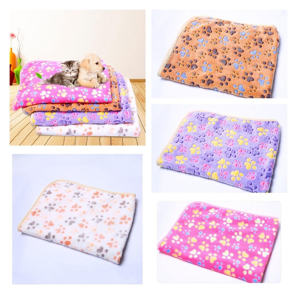 Soft And Thickened Pet Blanket Ideal For Dogs And Cats To Relax On