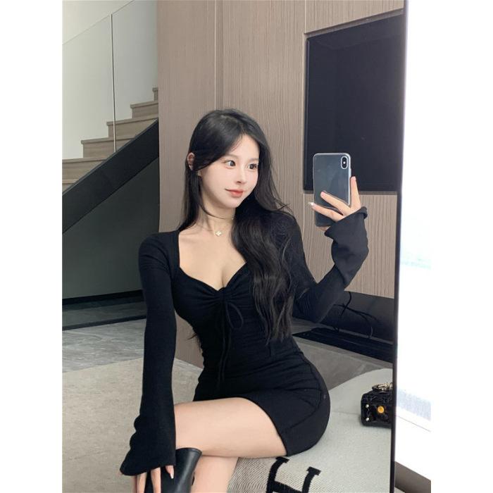Pure Desire Spice Girl Drawstring V-neck Long-sleeved Dress Women's Spring and Autumn New Temperament Slim and Thin Hip Skirt