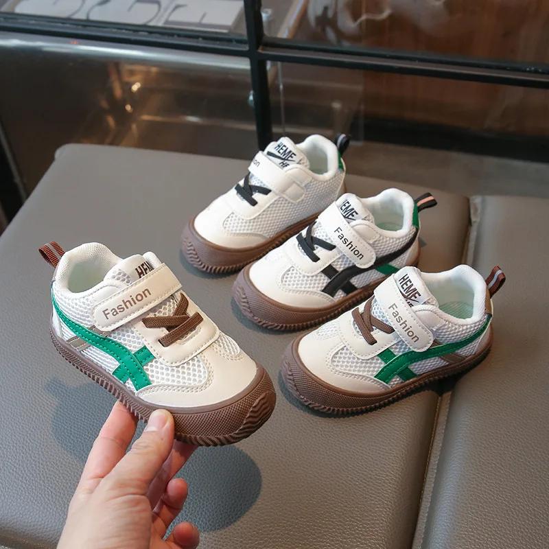 Fashion 2025 Children's Sneakers Boys Lightweight Breathable Sport Running Shoes Girls Soft Bottom Casual Shoes Student Shoes