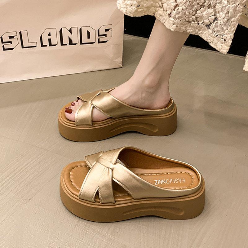 French Platform Slippers Women's Summer Outer Wear Advanced Sense 2025 New Versatile Not Tired Feet Beautiful Cool Slippers Women