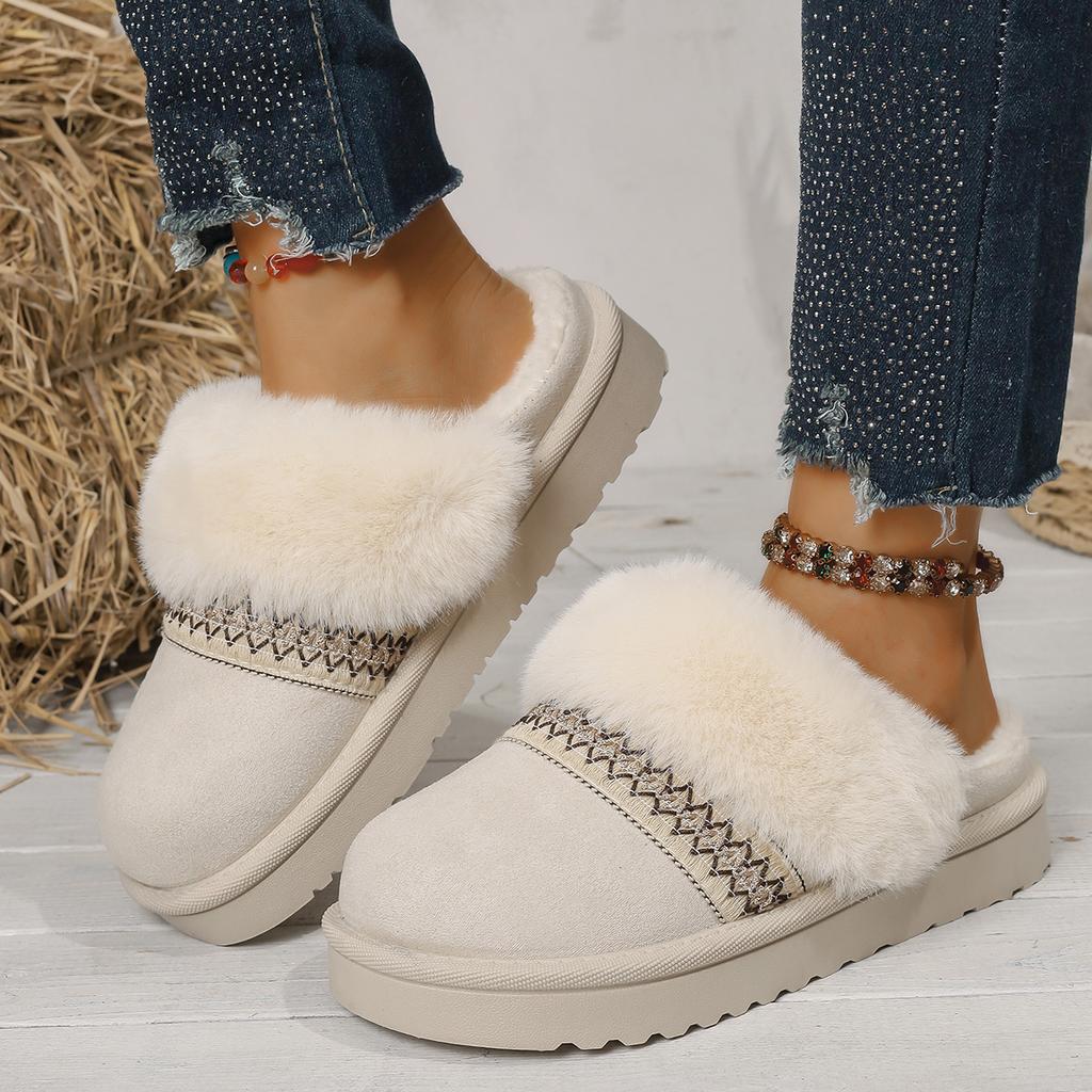 Winter Women Short Plush Warm Snow Boots Casual Cotton Half Slippers Suede Fur Chelsea Ankle Boots Flats Platform Shoes Botas