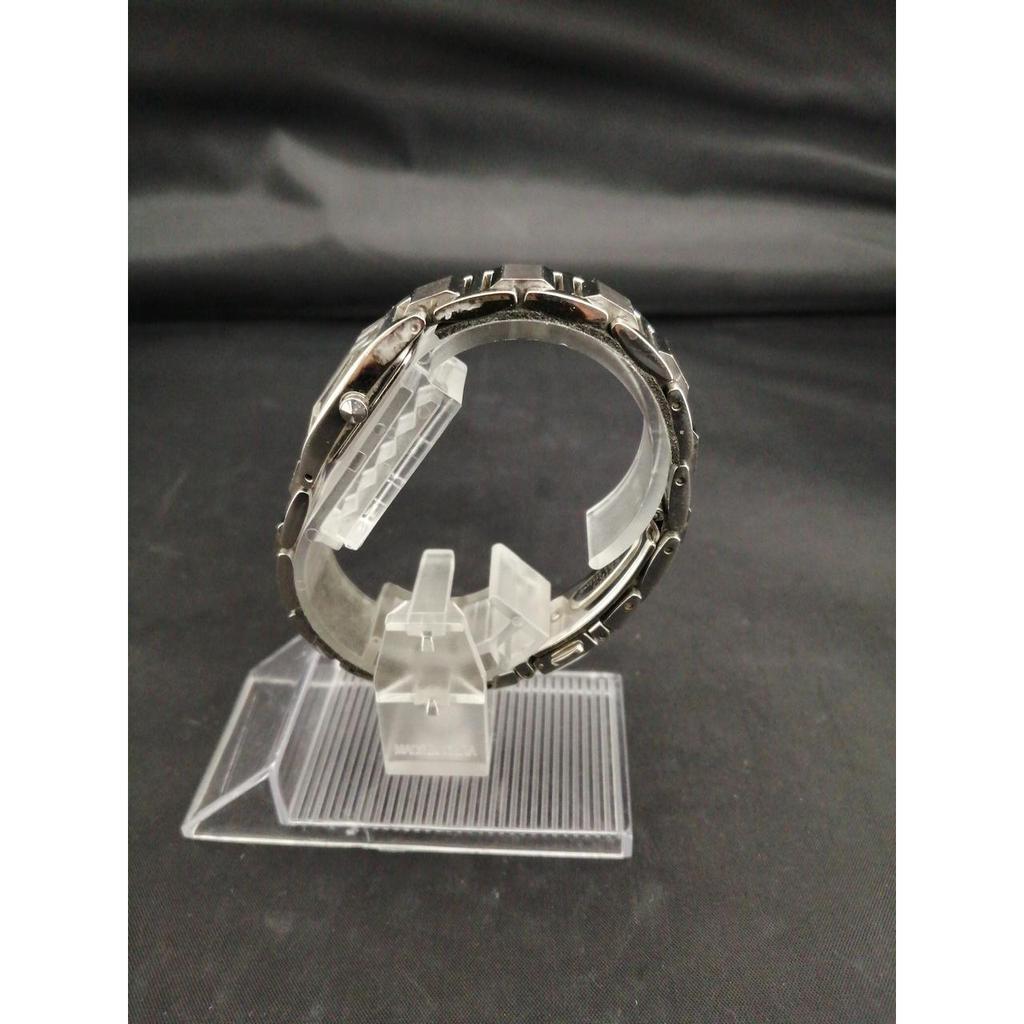 Used SEIKO 2E20-0AC0 Watch