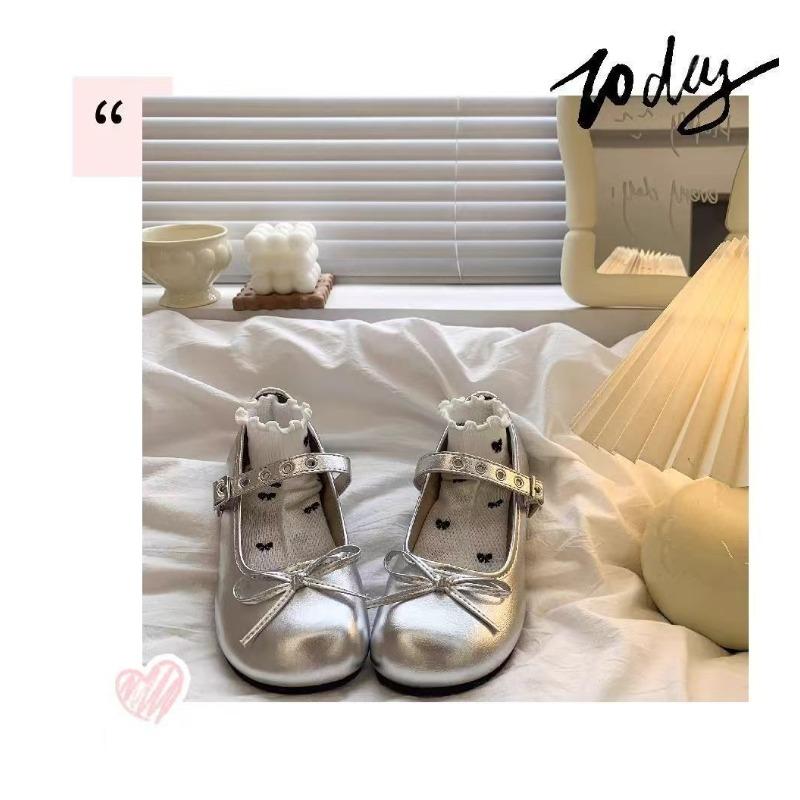 Kids Bow and Rhinestone Decor Silver Mary Jane Flats 30 серебряный
