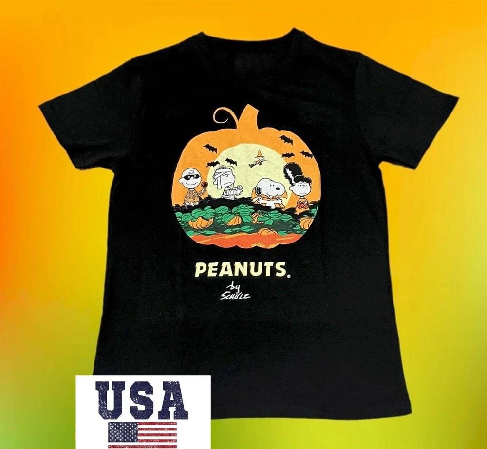 Halloween Dachshund , Cute Wiener Dog in Costume Graphic Tee Unisex T-Shirt XL