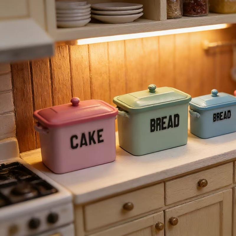 Dollhouse Mini Cake Bread Storage Box Model Dollhouse Simulation Kitchen Decor Accessories Micro Scene Po Props
