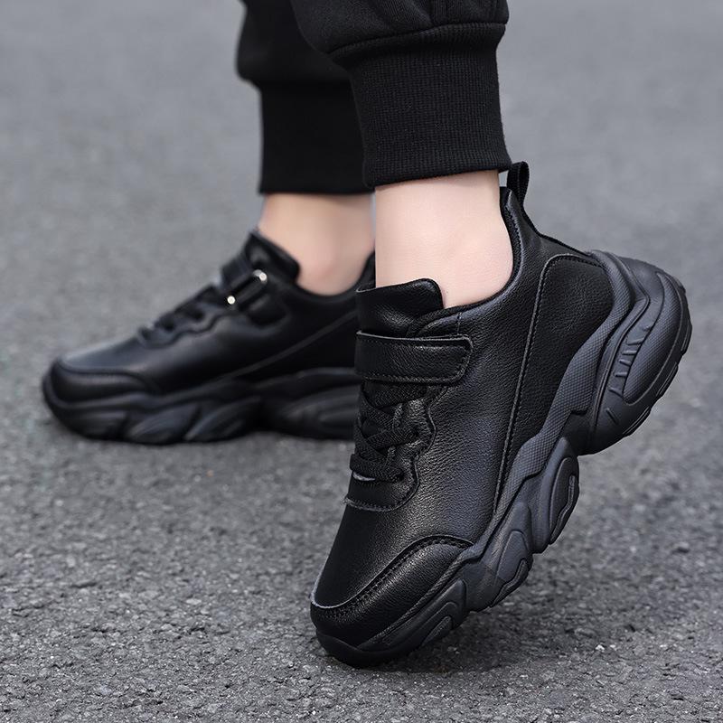 Kids' Lightweight Soft Sole Running Shoes - New Spring Leather Surface Black Casual Sneakers for Boys