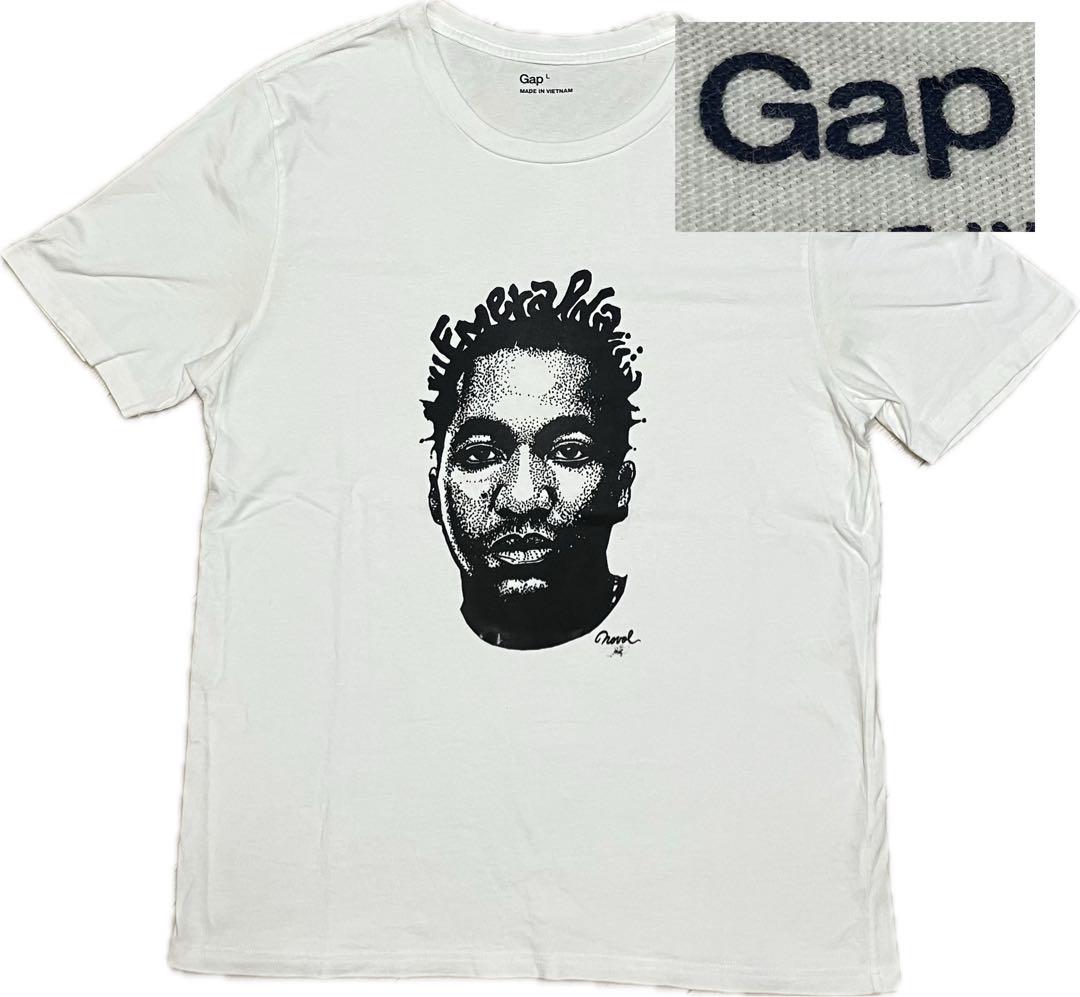 

[USED] Gap T-shirt White A Tribe Called Quest Q-TIP