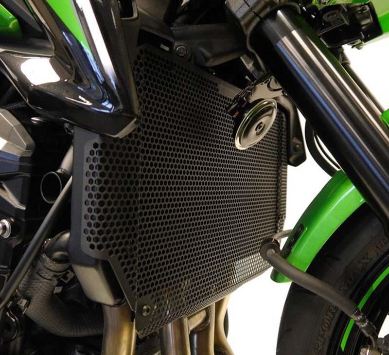 Kawasaki Z900 (2017-2021) Radiator Protection & Heat Dissipation Guard