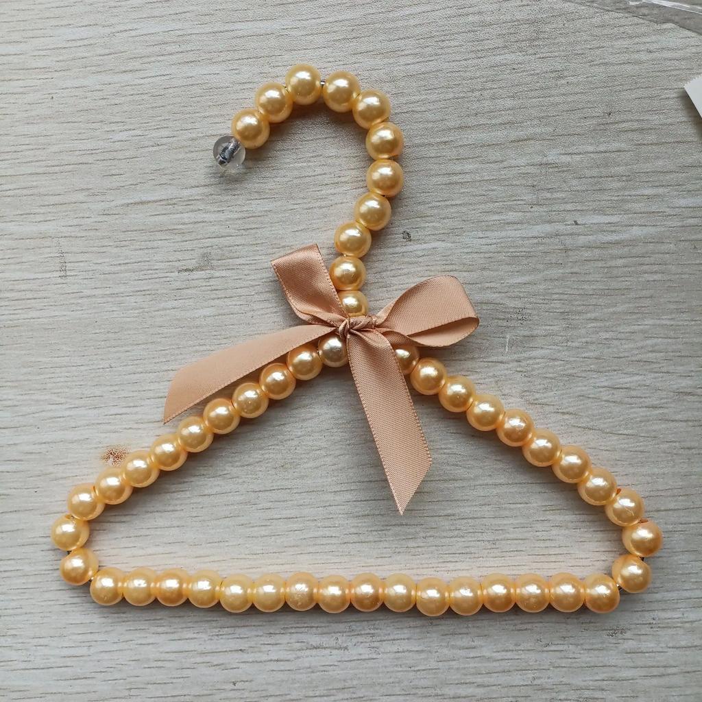 5pcs Baby Clothes Hanger Pearl Bow Rack Dog Hanger Plastic Pearl Bead Clothes Hangers Pet Cat Clothing Kid Hangers Organizer