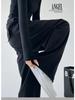 Unisex Gray American-Style Sweatpants: High-Waisted, Straight-Leg, Loose-Fit, Casual, Cargo, Perfect for Spring, Autumn, and Winter.