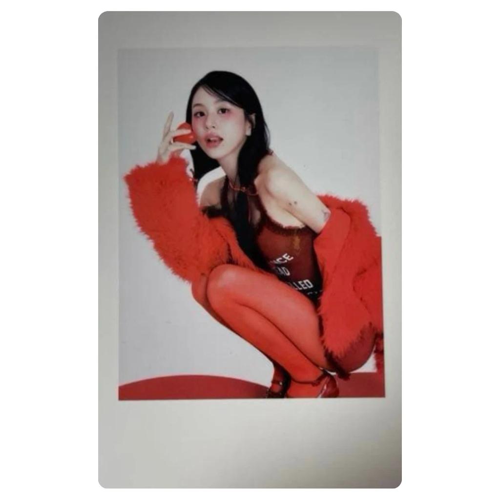 TWICE CARD FOTO SEZONUL SALUTĂRILOR 2026 OFICIAL JYP Fani