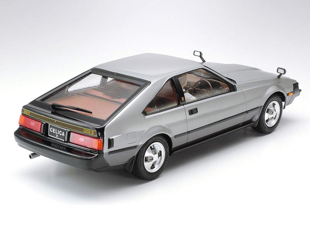 Tamiya Měřítko Speciální nabídka Produkt Řada sportovních vozů Toyota Celica XX 2800GT Plastový model 24021 1/24 č.21