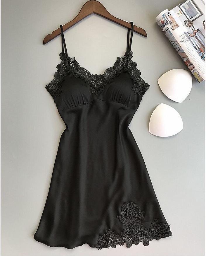 Black Lace Padded Camisole Nightgown - Sexy Hollowed-Out Sleepwear for Summer Nights