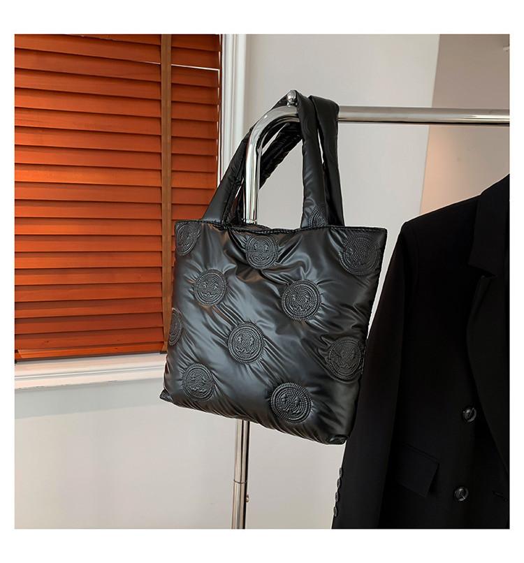 

Fashionable Street Style Women s Shoulder Bag 2024 Winter New Pu Material Handheld Bag