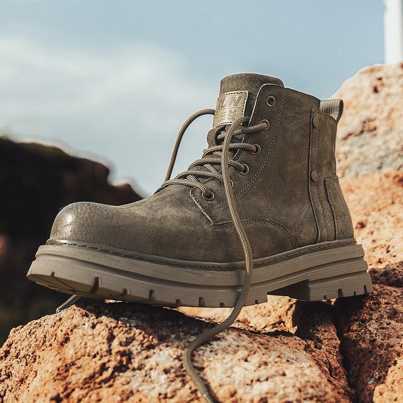 Men's Outdoor High-quality Locomotive Rhubarb Boots Thick-soled Non-slip and Wear-resistant Boots Martin Boots