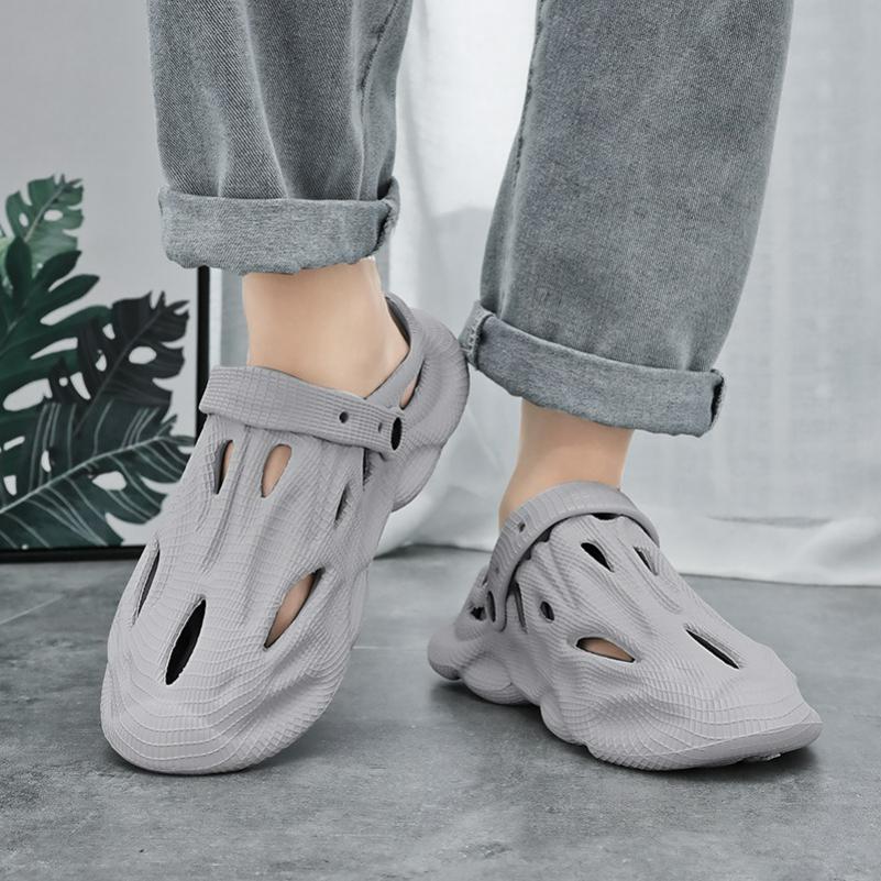 Summer Hole Shoes Men's Outer Wear Stepping On Shit Sandals Beach Slippers