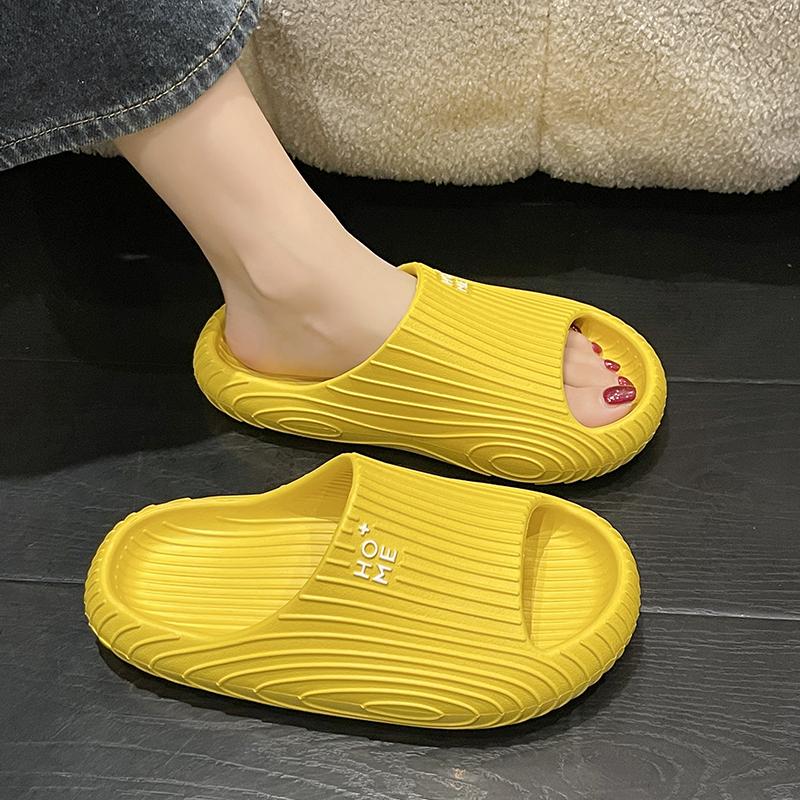 2024 New Korean Version of Women Slippers Pure Color Simple and Comfortable Slippers Women Casual Simple Home Women Slippers