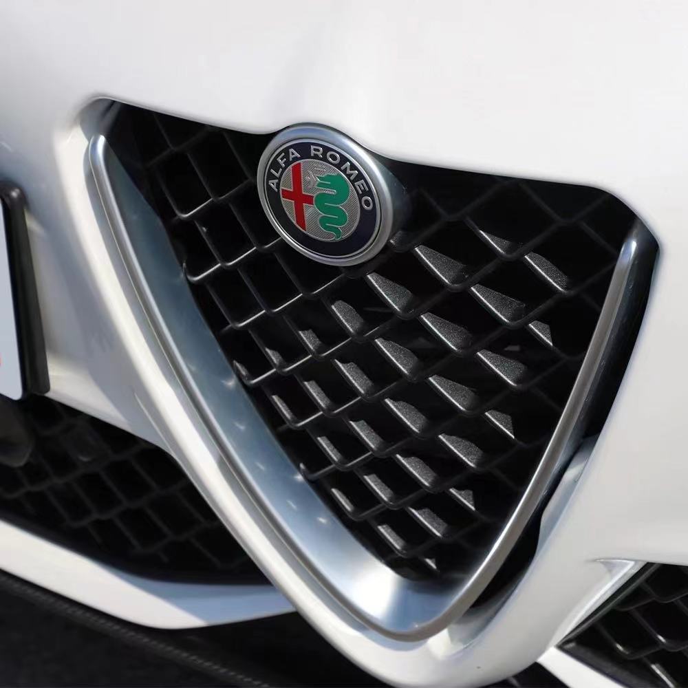 SYENG1 5 Color Alfa Romeo Car Grill Emblem Badge Car Front Grille Logo For Alfa Romeo Giulietta Mito Giulia Stelvio Brera 147 156 159