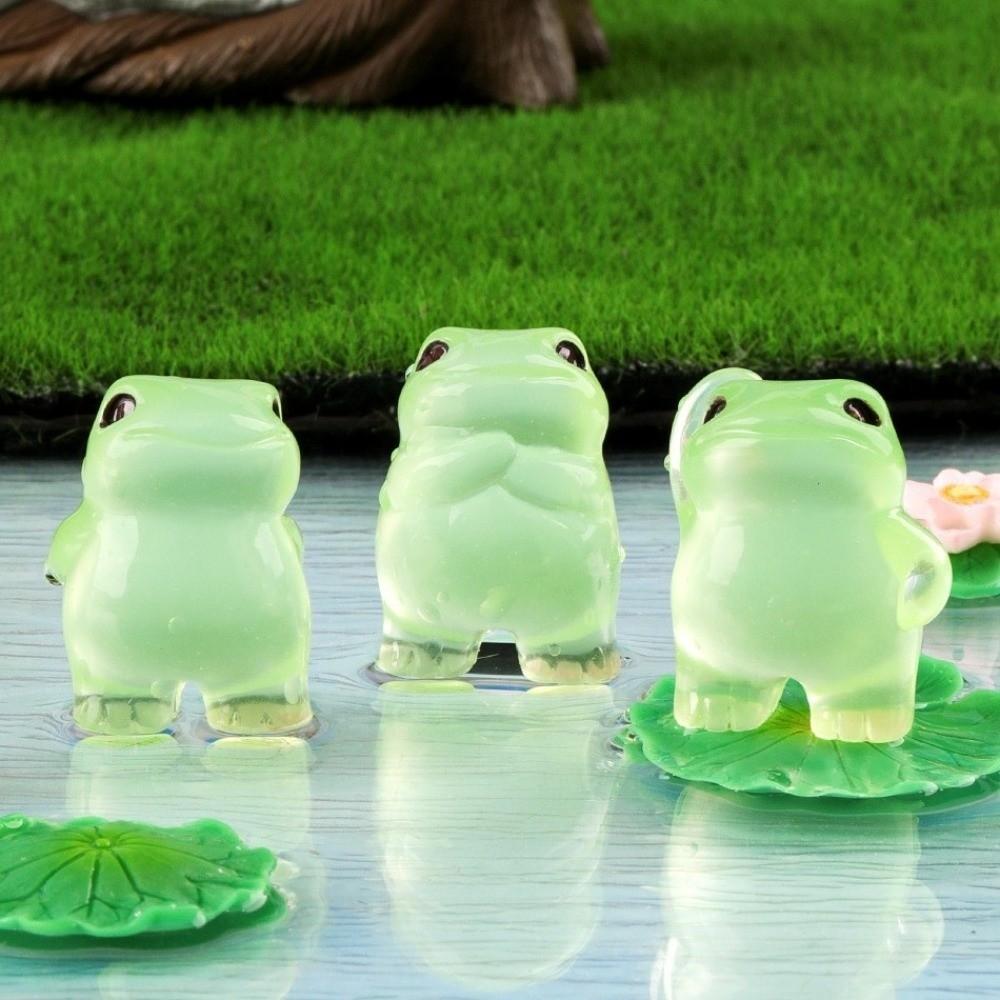 6PCS Cute Luminous Frog Figurines Glow At Dark Frog Decoration Mini Frog Statues Office Decor