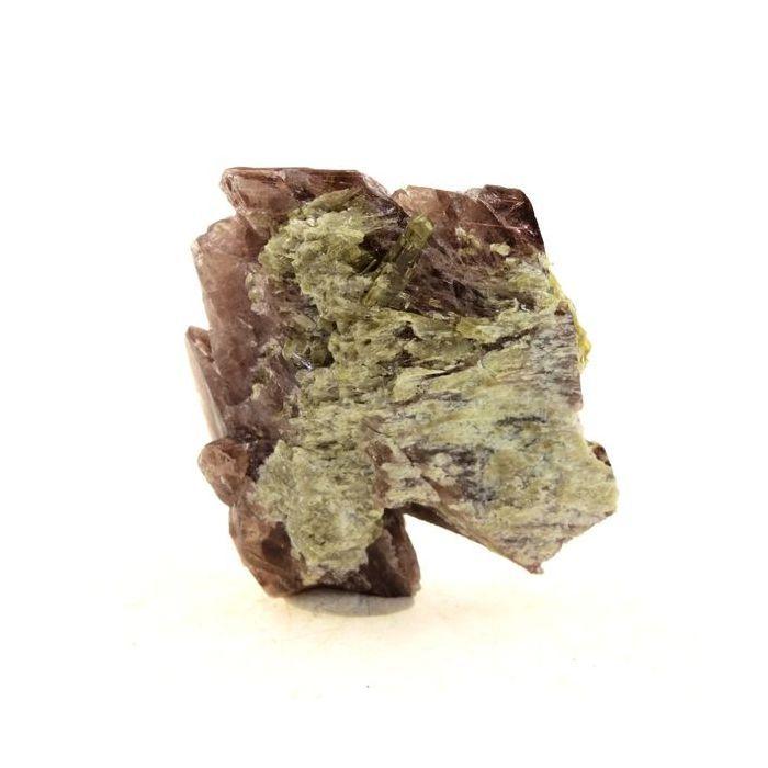 Pierres et Minéraux. Axinite. 54.05 ct. La Rampe des Commères, Isère, France.