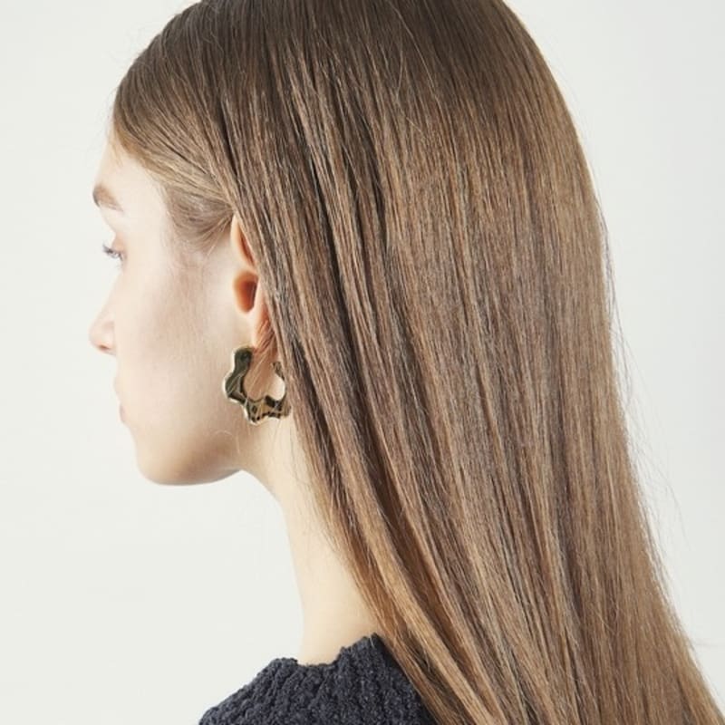 FINNLEE HALO EARRING / Gold