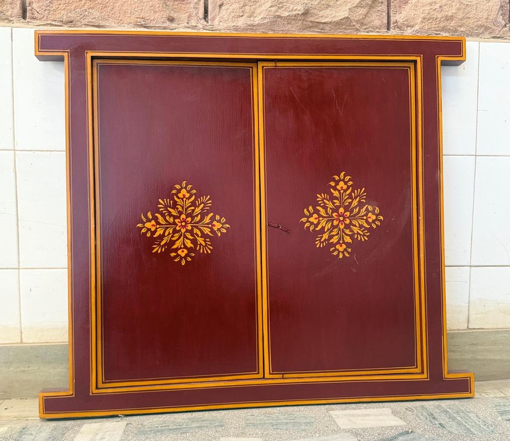 Handmade Wooden Jharokha Wall Hanging: Royal Hunting Scene, Festival Decor Frame