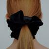 L`HEUR VELVET SCRUNCHIE