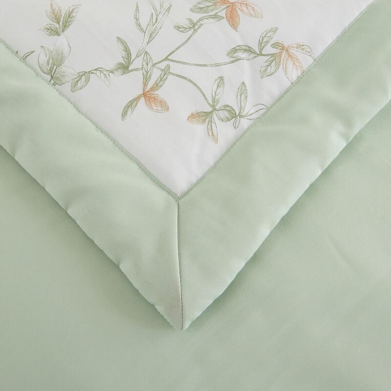Violet Ultra-Soft Antibacterial Washed Fiber Quilt