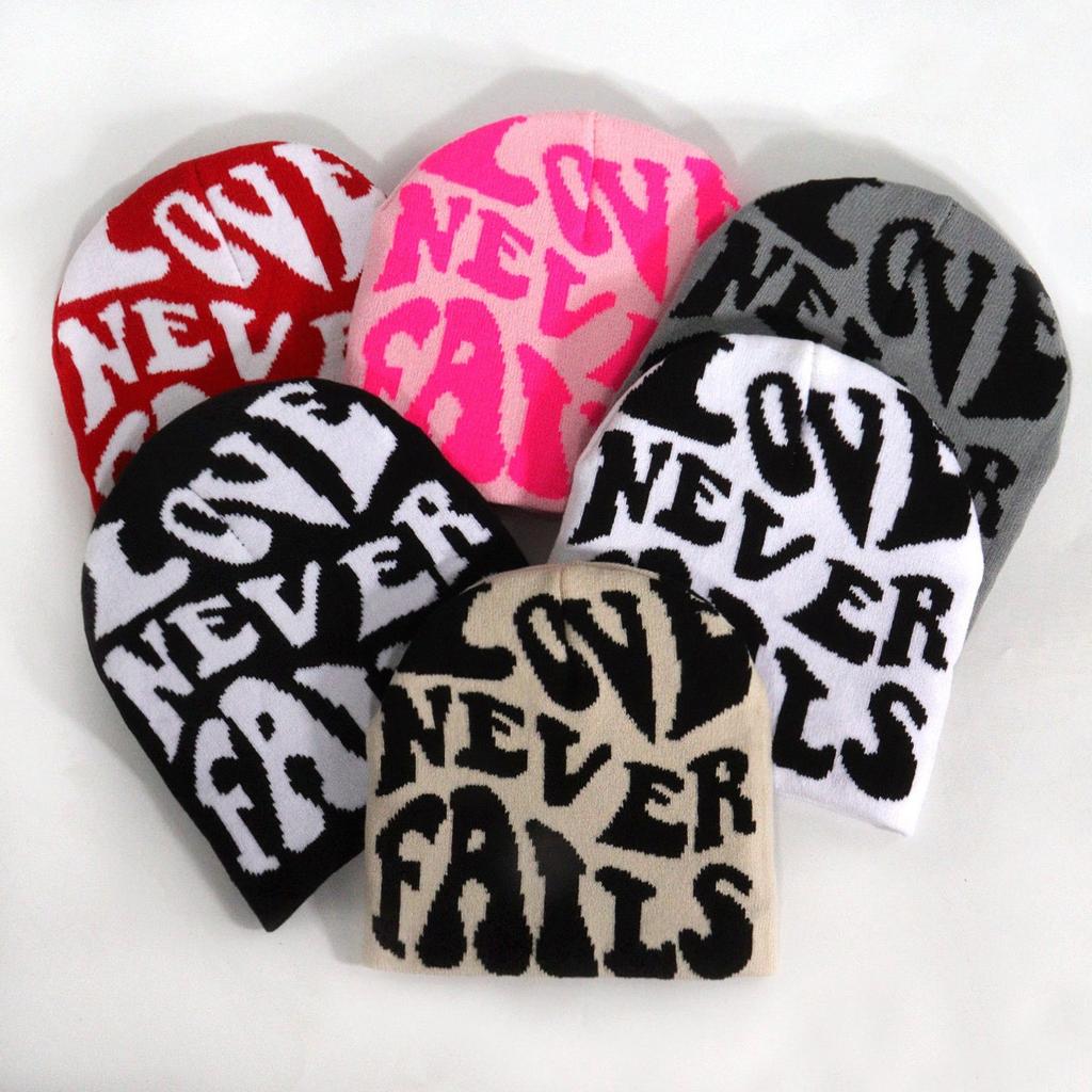 2025 New Fashion Y2K Style Knitted letter Hats Men's Women's Jacquard Hats Outdoor Sports Riding Fashion Warm Hat