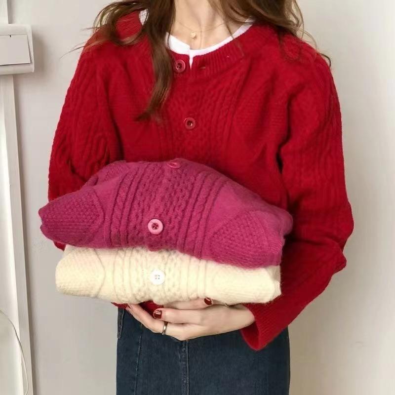 Autumn and Winter New Lazy Retro Knitted Sweater Cardigan Women's Loose Outer Coat Women's Round Neck Short