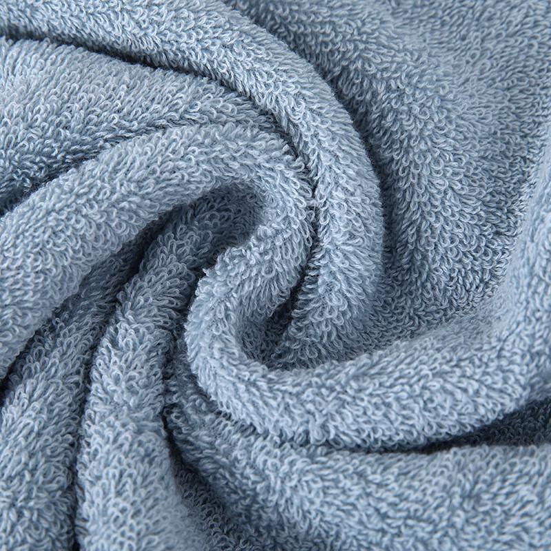 GPPNKC Absorbent Quick-Dry Embroidered Bath Towel