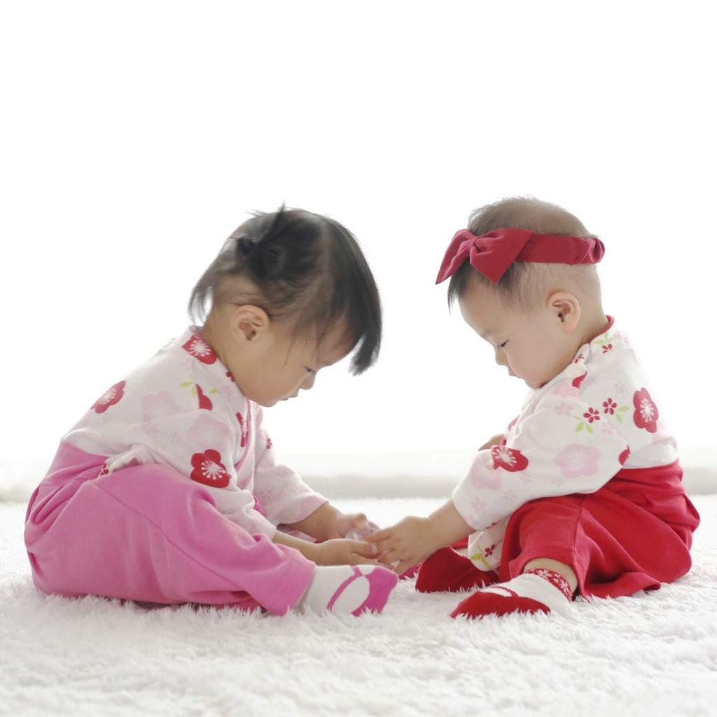 Aenak Plum Blossom Print Girls' Hakama Romper, Baby Hakama for First Meal, Size 70