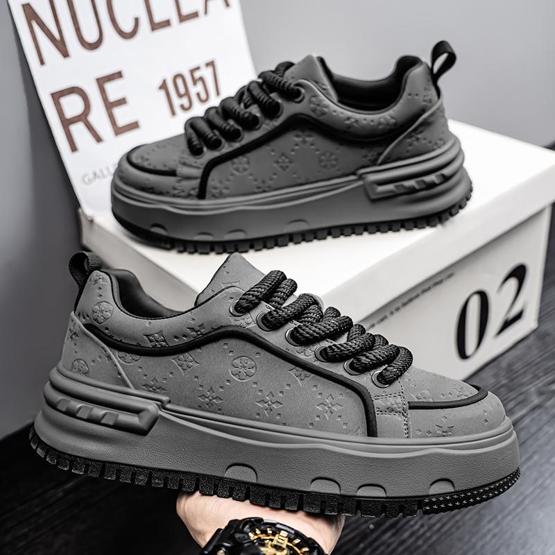 Men 's Casual Four Seasons Fashion Students Comfortable Sneakers Boys Trending Soft Sole Breathable Shoes