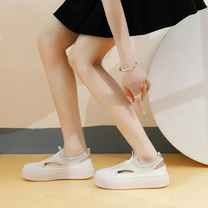 New Korean Mesh Hollow Out Breathable Flat Shoes White Casual Platform Knitted Shoes Sneakers Zapatillas Mujer 2025