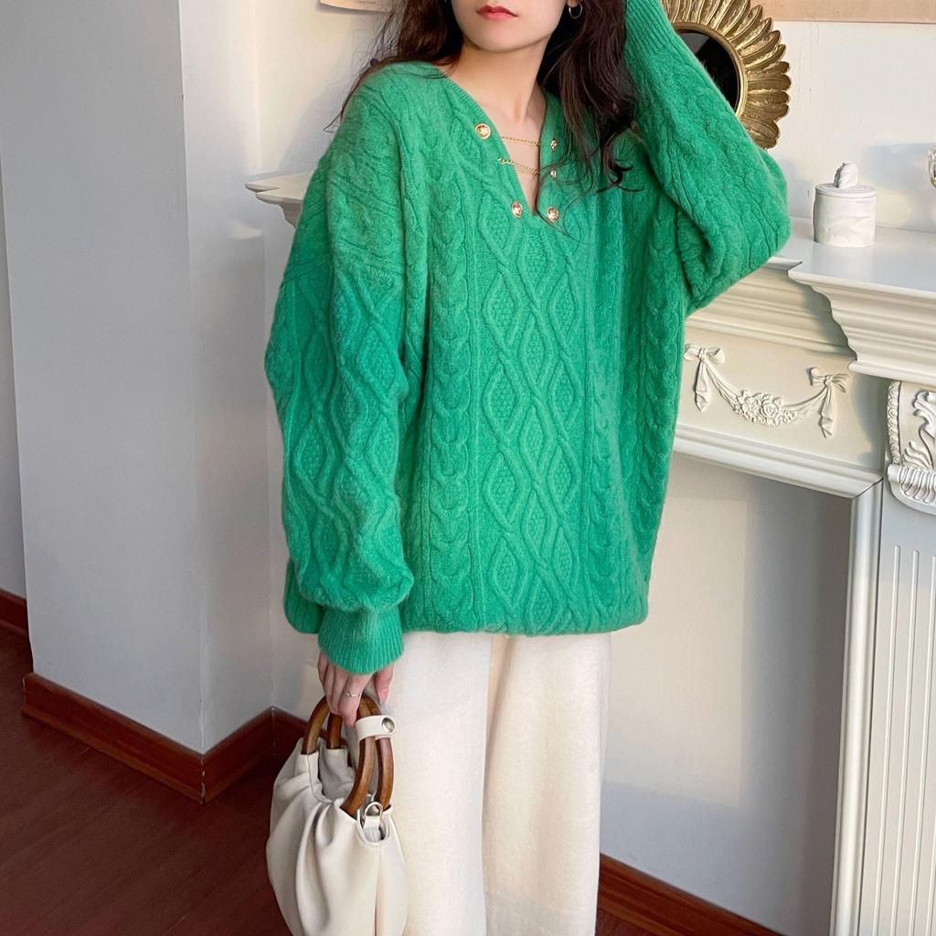 Autumn and Winter Women's Sweater Twist Temperament Gentle Lazy Wind Pullover Knitted Top Loose Outer Wear Tide