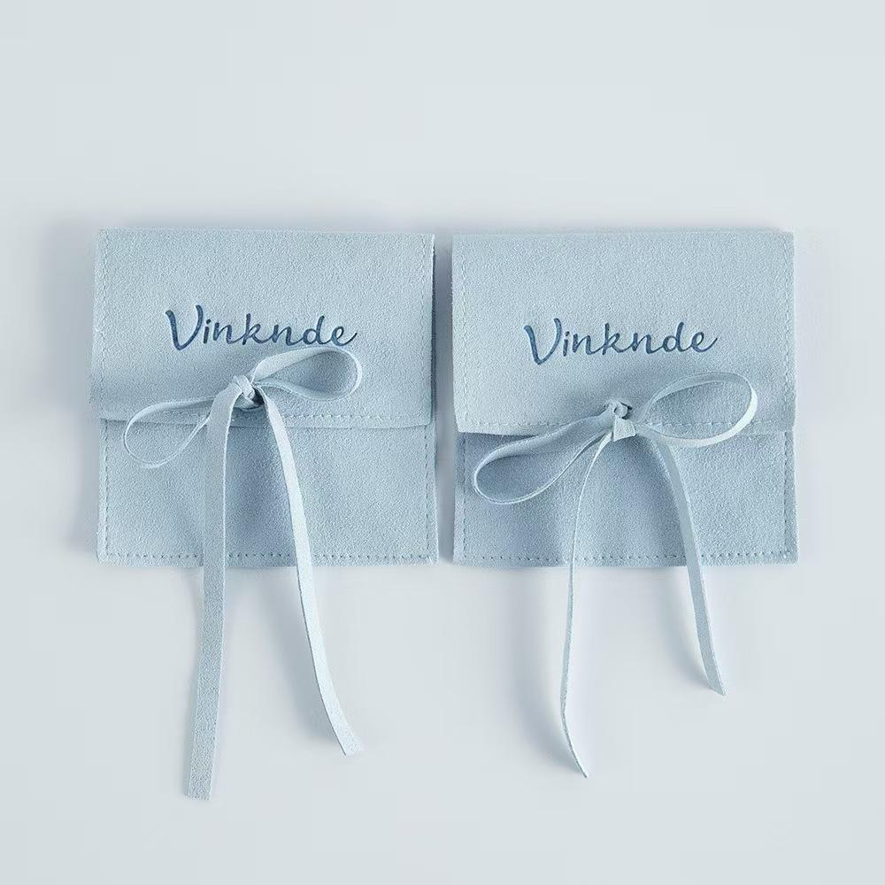 Influencer Style Flip-Top Microfiber Jewelry Storage Bag for Ear Studs & Necklaces – Free Design & Sampling