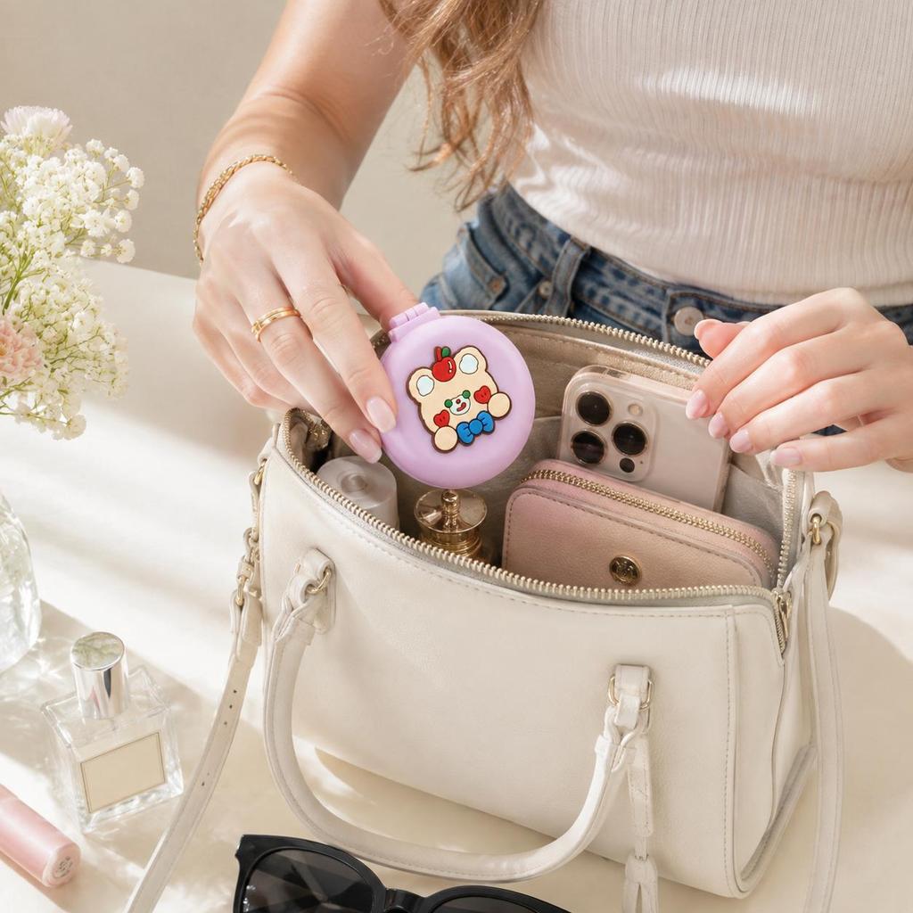 Cute Bear Foldable Hair Brush with Mirror, Compact Travel Detangling Hairbrush, Portable Pocket Hair Comb for Women, School, Office & Travel