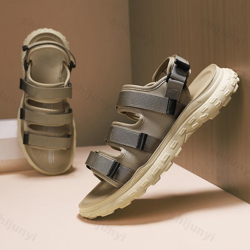 Fashion Hollow Breathable Men's Sandals Fashion New Soft Soled Outdoor Casual Cool Shoes 2025 Summer Comfortable Lightweight Sneakers