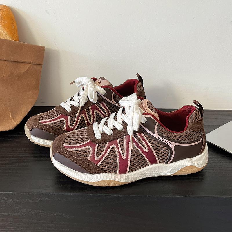Popular comfortable and versatile breathable mesh surface not stuffy feet casual shoes women's 2025 autumn new lightweight soft-soled running shoes
