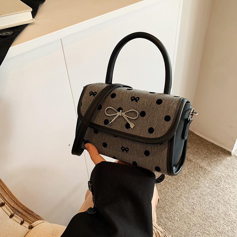 Fashionable Womens Crossbody Small Square Bag With Unique Bow Accent And Heart Prints