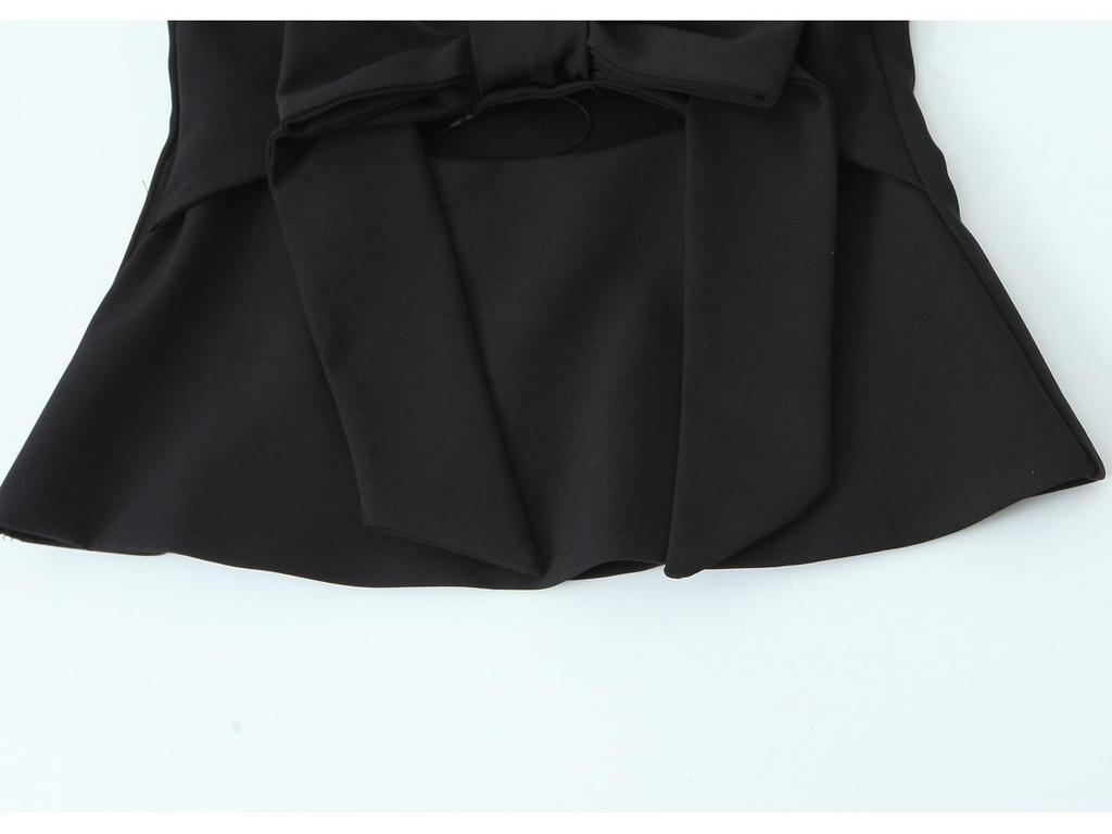 2025 Spring Women's Square Neck Slim-Fit Top with Bow Back Detail