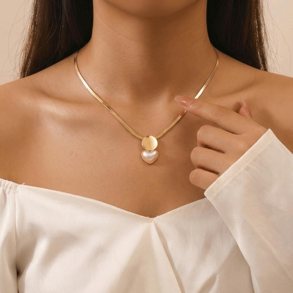 Elegant Imitation Pearl Earrings Circular Earrings Necklace Set New Heart Shaped Jewelry Set Daily