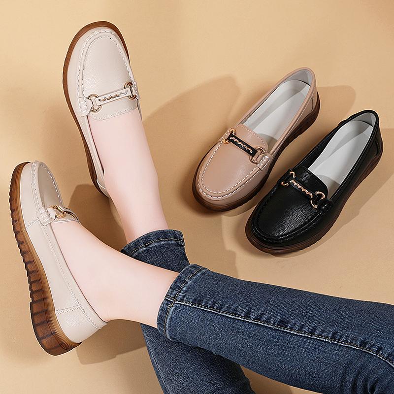 Women's casual plate-size spring and summer breathable loafers, 100% genuine leather shoes, fashionable women's flat shoes