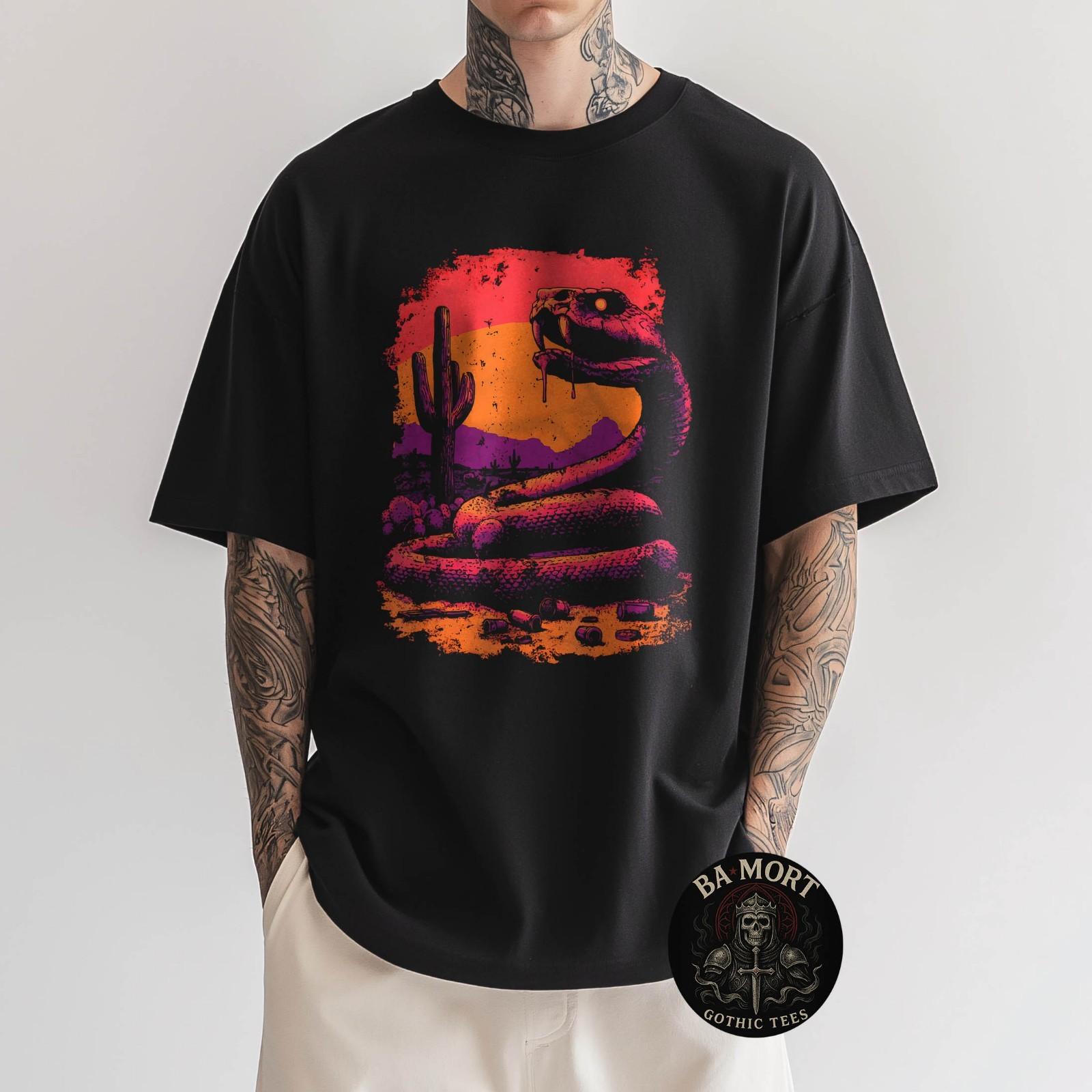 Creepy Rattlesnake With Desert Sunset Western Gothic Snake T-Shirt S разноцветный