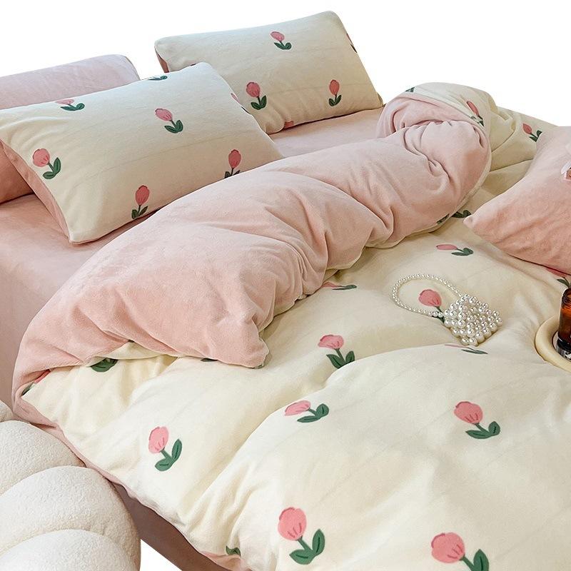 Winter Thickened Milk Velvet Four-piece Set Plus Velvet Warm Coral Velvet Quilt Cover Flannel Sheet Quilt Cover Bedding
