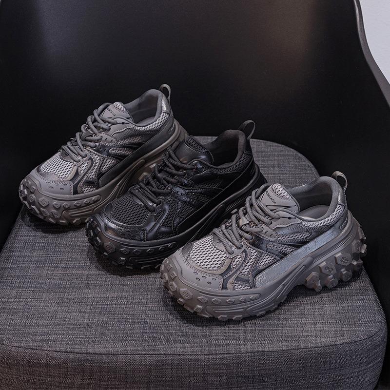 Thick Bottomed Height Increasing Pop Shoes Casual Sneakers