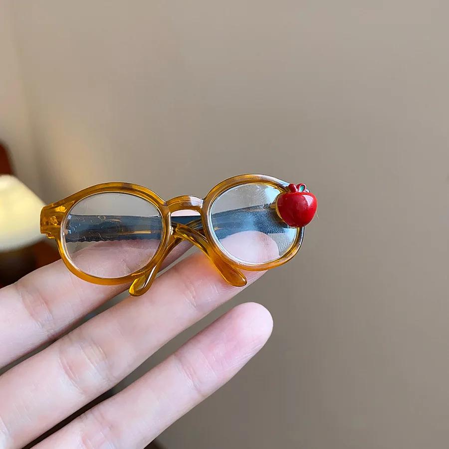 

Нова Модна Заколка для Волосся у Формі Яблука для Жінок Дівчат Мила Бічна Заколка-Кліпса Прямі Шпильки Універсальні Аксесуари для Волосся Подарунок