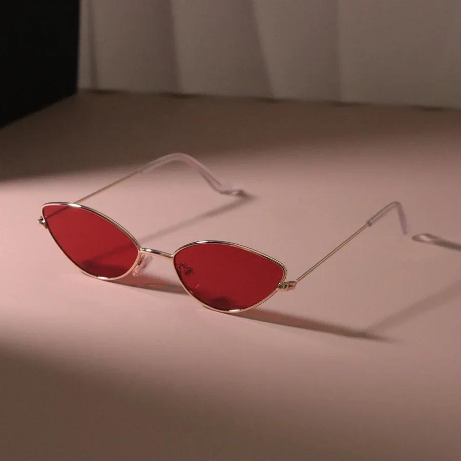 Brand Cat Eye Vintage Sunglasses Women Men Fashion Designer Retro Sun Glasses Female Male Mirror Outdoor Punk