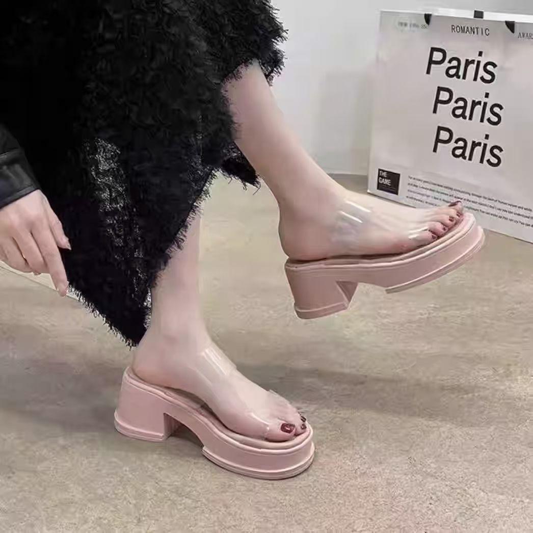 

Французский сказочный стиль универсальные прозрачные тапочки женские 2025 лето новые на высоком каблуке с высокой подошвой крутые тапочки 40 розовый