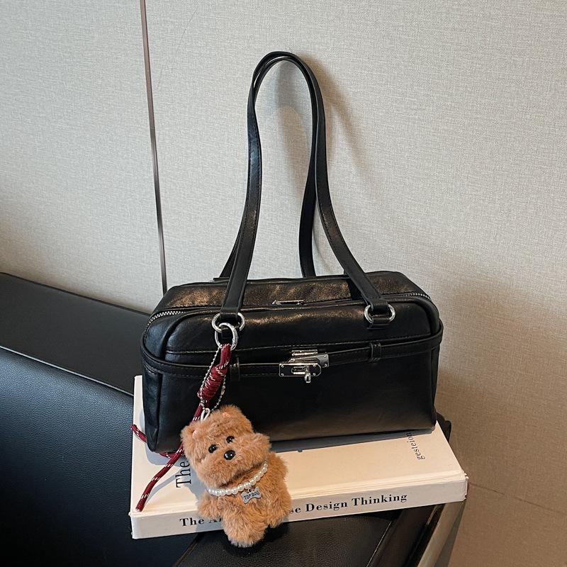 Underarm Bag Women's 2025 New Super Fire Exquisite Light Luxury Niche High-end Texture Shoulder Bag Commuter Handbag